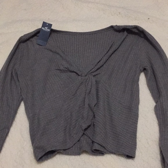 Long sleeve gray. - Picture 2 of 3